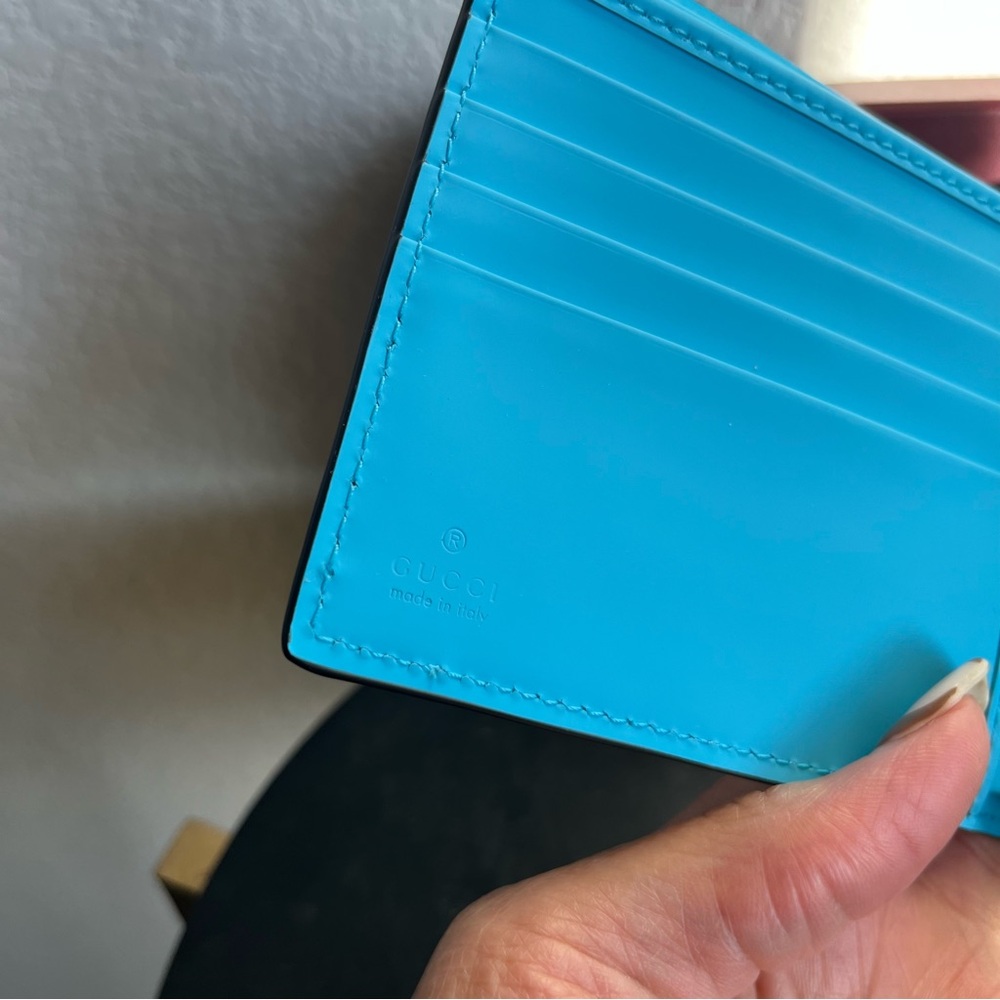 NEW Gucci GG Mens Rubber Effect Bi-fold Wallet - Blue - Picture 5 of 14
